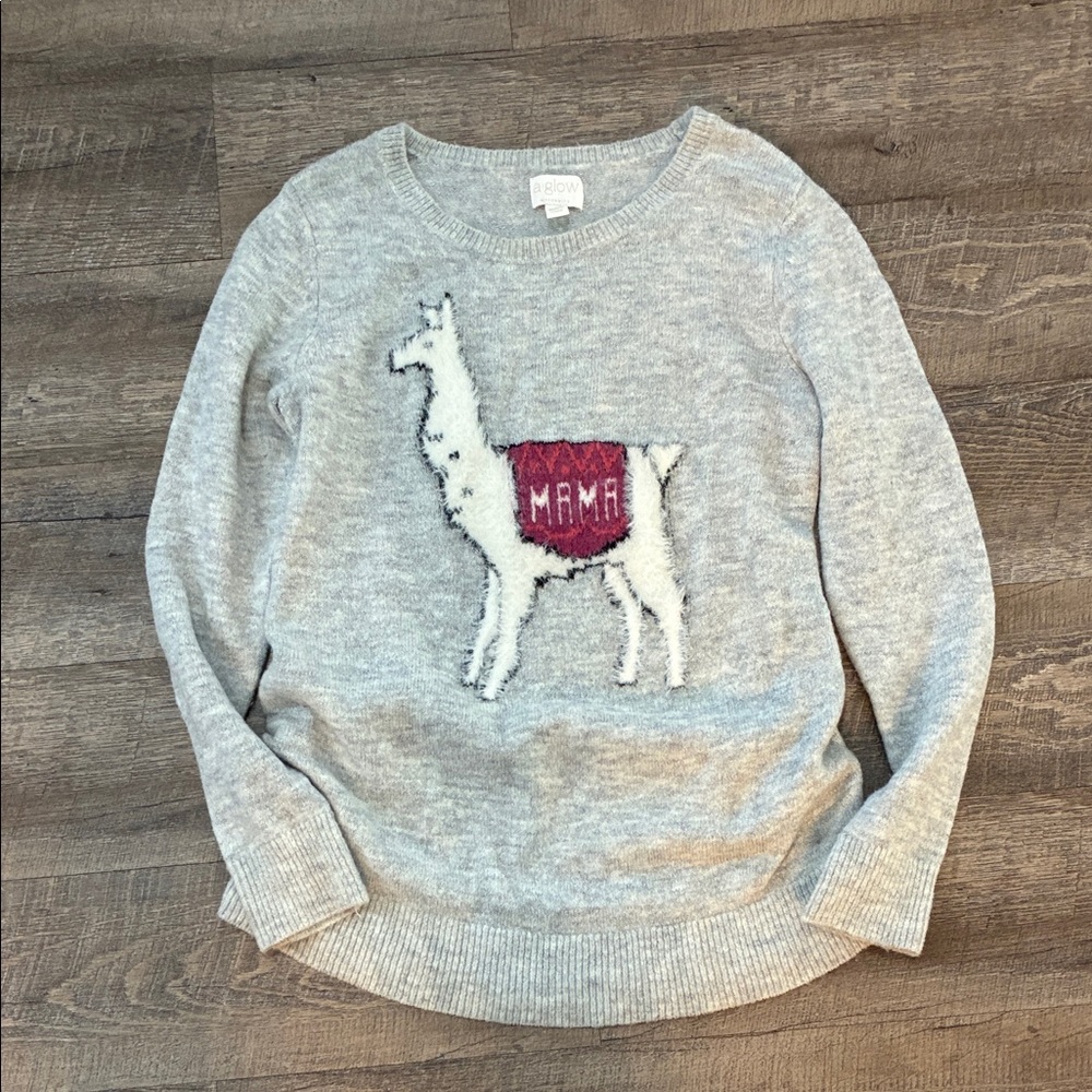 a:glow Soft Gray Maternity Sweater